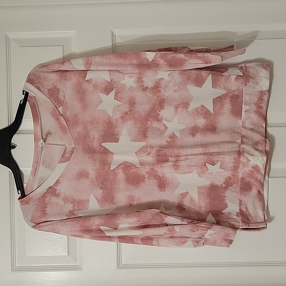 Honeyme Pink star top - Picture 1 of 4
